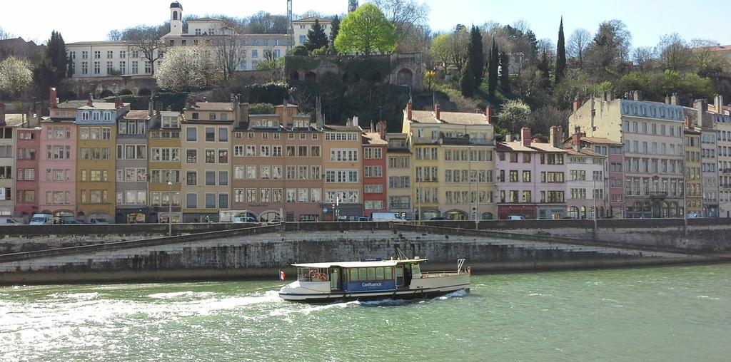 Apartment Pierre Scize Sur La Saone Лион Экстерьер фото